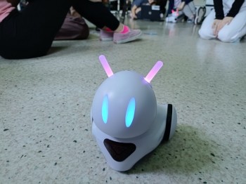 Lekcje programowania z robotami