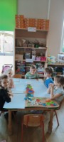 EDUKACJA PRZEZ SZTUKĘ W GRUPIE 5 - LATKÓW